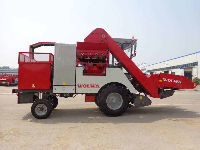 W4YM-3A corn harvester